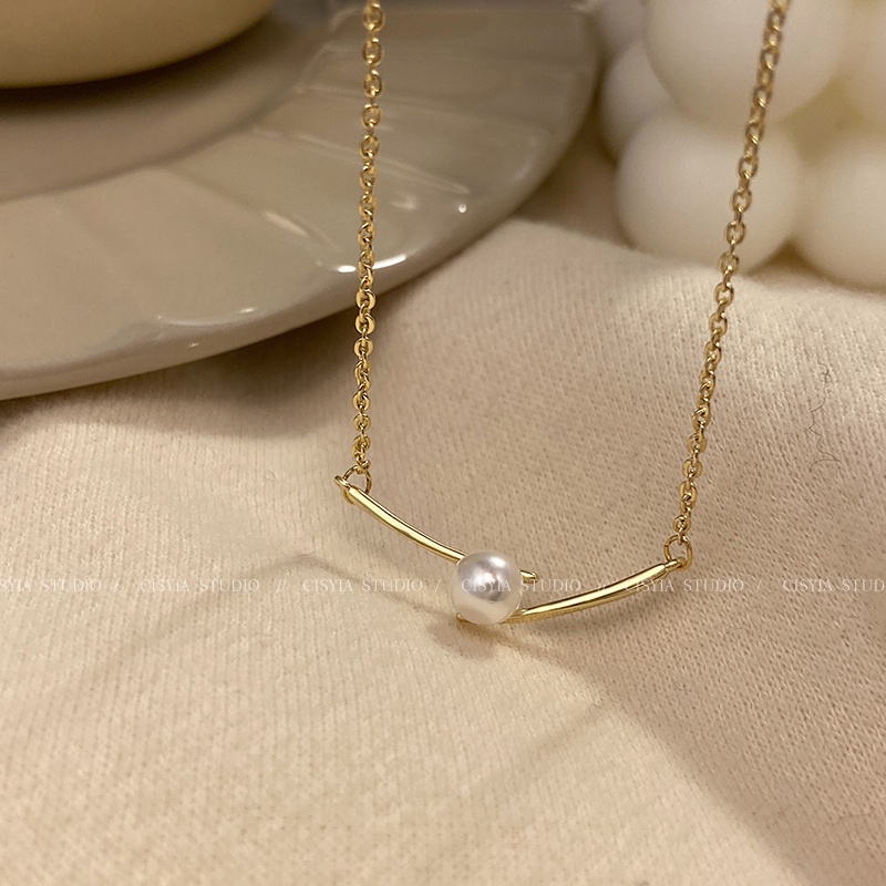 เครื่องประดับ สร้อยคอโชคเกอร์ จี้ไข่มุก สีทอง แบบเรียบง่าย สไตล์สร้างสรรค์ สําหรับผู้หญิง