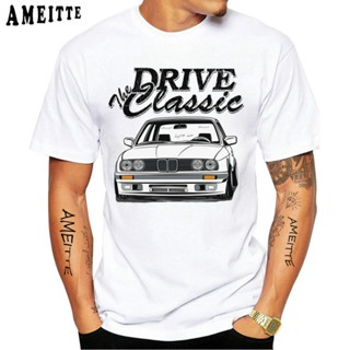 [S-5XL] มาแรง คลาสสิก เข้ากับทุกชุด &amp;#39; s retro old-school BMW prin เสื้อยืดลําลอง แขนสั้น คอกลม ลายรถสปอร์ต สีขาว สํา