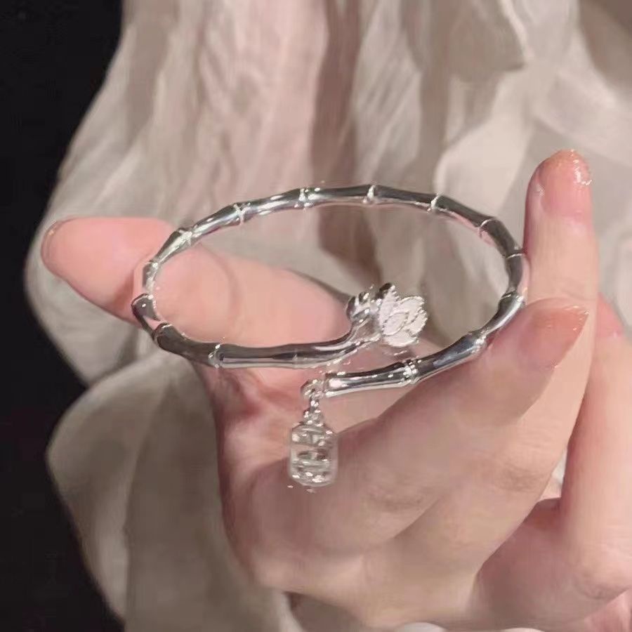 Jojo COCO สร้อยข้อมือเงิน S925 รูปดอกบัว เปิดได้ สําหรับผู้หญิง