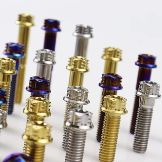 สกรูไทเทเนียมอัลลอยด์ TC4/GR5 M8-90L M8 สําหรับรถจักรยานยนต์