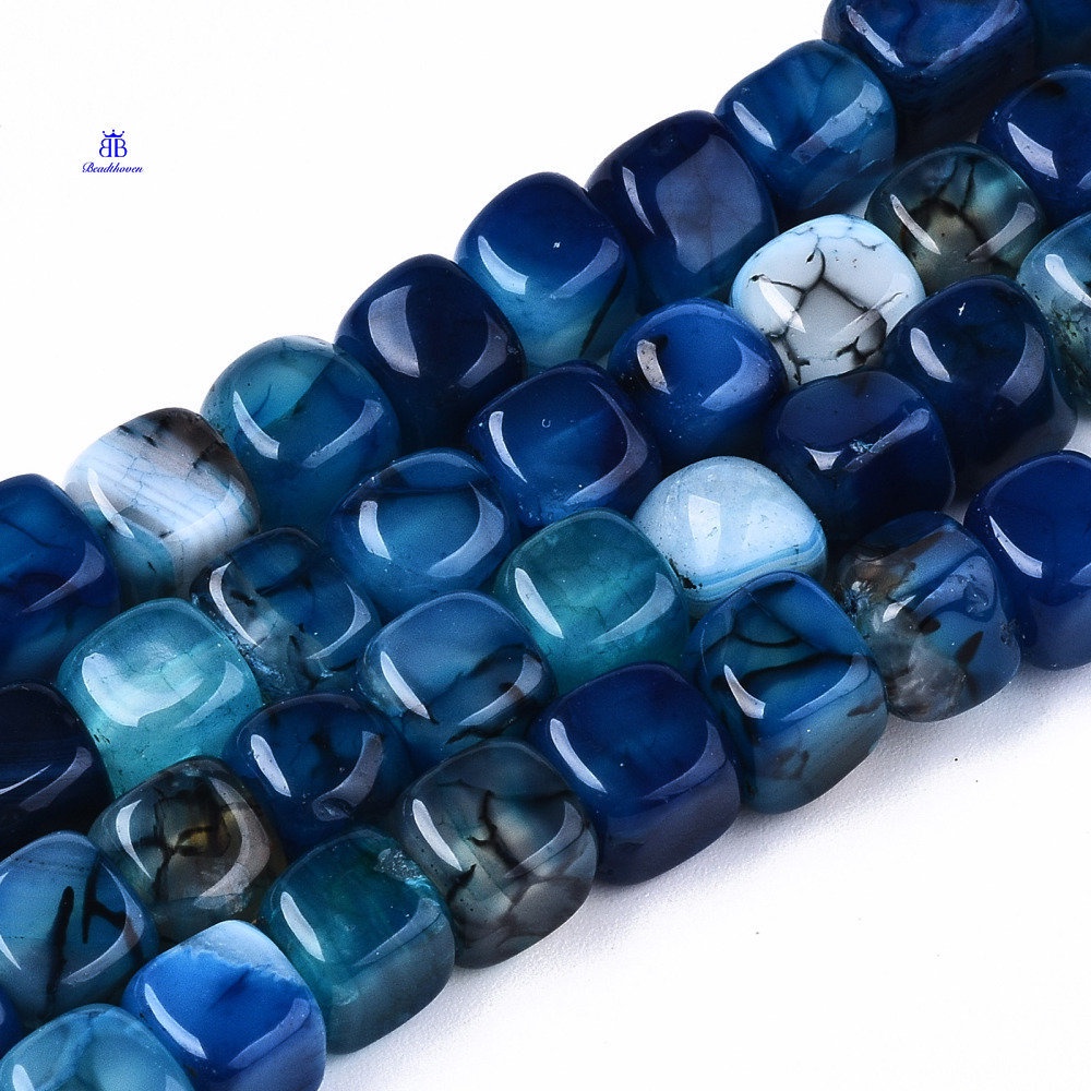 ลูกปัดอาเกต ย้อมสีฟ้าธรรมชาติ 7~8x7~8x7~8 มม. รู 0.8 มม. ประมาณ 50~51 ชิ้นต่อเส้น 14.37 นิ้ว (36.5 ซม.) 1 เส้น