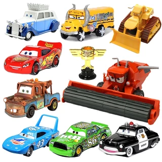 Pixar Alloy Cars Cars 2 3 Lightning McQueen Fritter School Bus Diecast Miss Tractor Franker 1:55 รถสําหรับของขวัญเด็ก