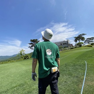 Malbon Golf เสื้อยืดแขนสั้นลําลอง คอกลม ผ้าฝ้าย พิมพ์ลายหมวกกอล์ฟ ระบายอากาศ สําหรับผู้ชาย และผู้หญิง