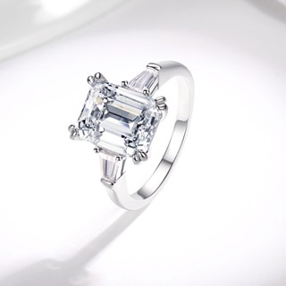 3ct Emerald CUT Mmoissanite diamond แหวนเพชรมรกต เพชรโมอิส 3 diamond rings