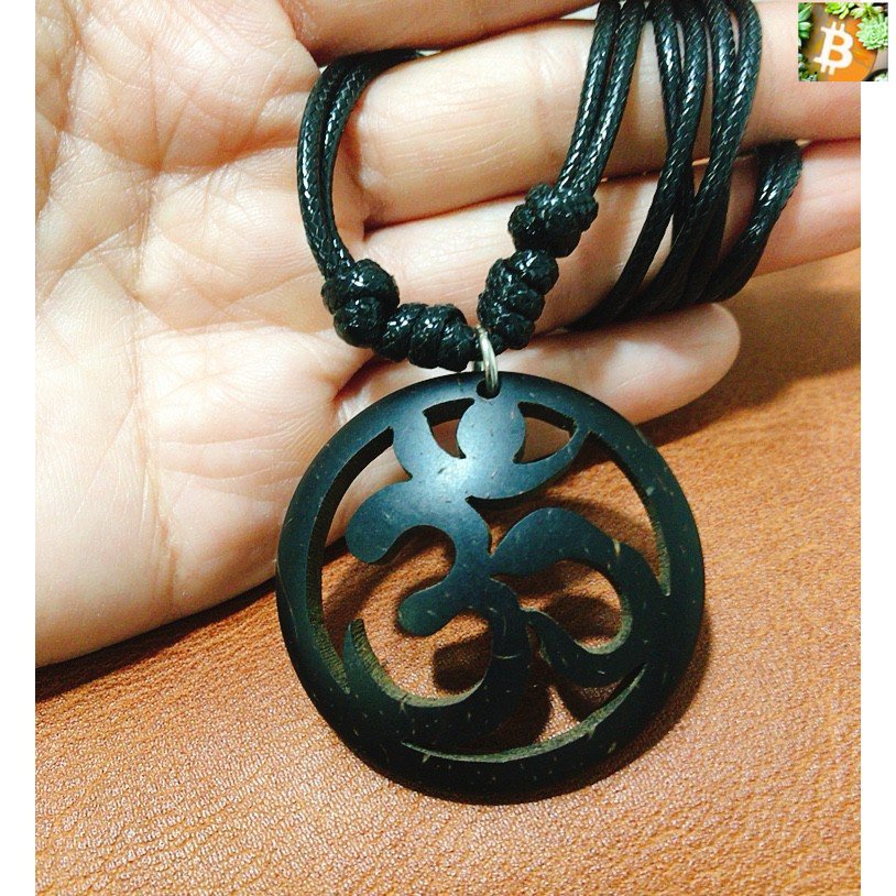 Bitcoin สร้อยคอเชือกจี้ห้อยคอรูปอักขระโอม