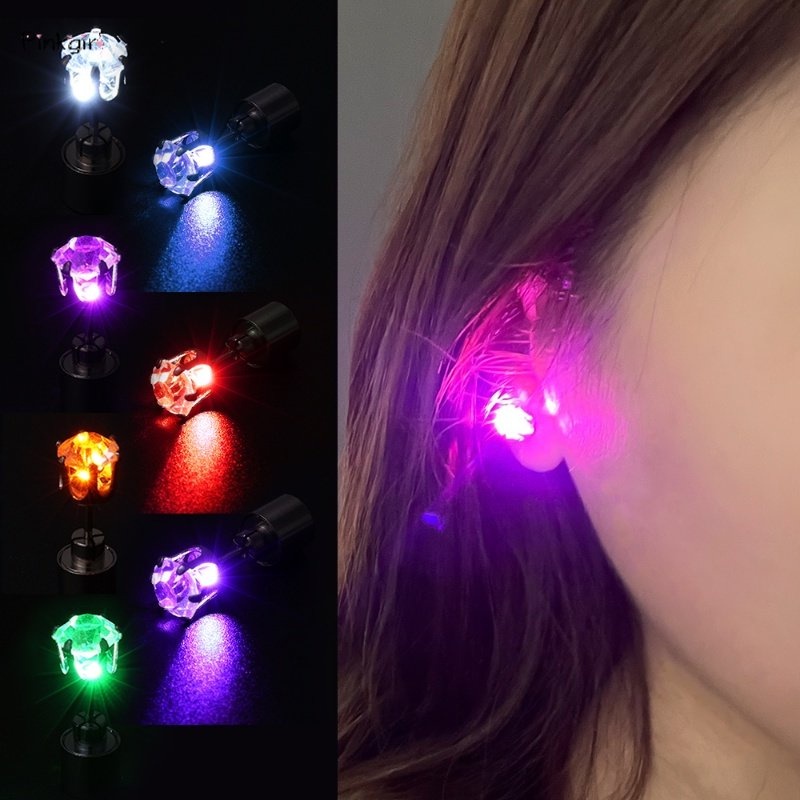 ต่างหูสตั๊ด ประดับเพทาย เรืองแสง LED หลากสี เครื่องประดับ สําหรับผู้ชาย และผู้หญิง เหมาะกับงานปาร์ตี้ งานแต่งงาน