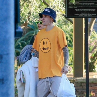 C1TW /เสื้อยืดแขนสั้นผ้าฝ้ายพิมพ์ลาย Justin Bieber With Drew House สําหรับผู้ชายและผู้หญิง!