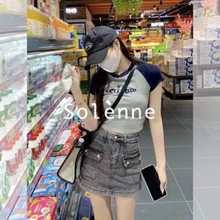 Solenne  เสื้อครอป เสื้อยืด เข้ารูป เซ็กซี่ สไตล์เกาหลี สําหรับผู้หญิง คุณภาพสูง Beautiful สวยงาม ทันสมัย A29J0IS 36Z230909