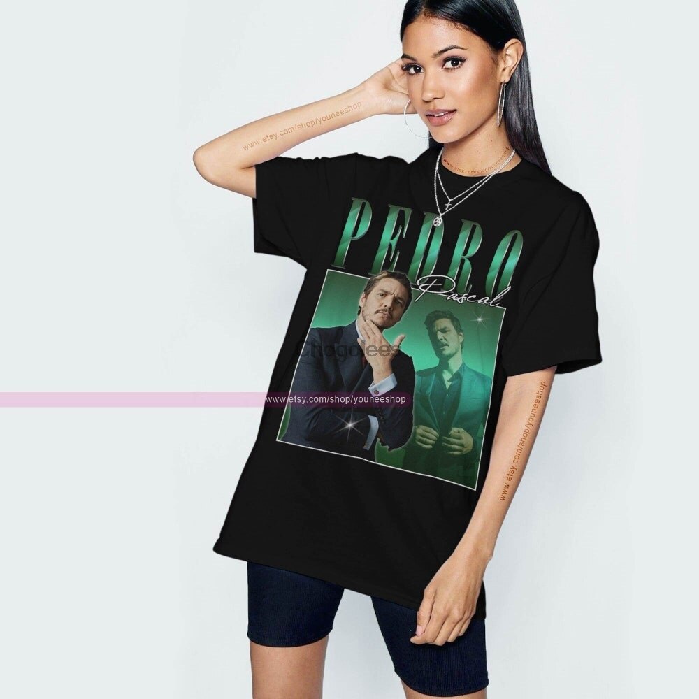 Pedro Pascal เสื้อ Homage เสื้อยืด Tee TV Show Retro 90& 39 s gw