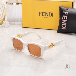 แว่นกันแดด FENDI FE40050F 25J ของแท้ ประกันศูนย์ไทย