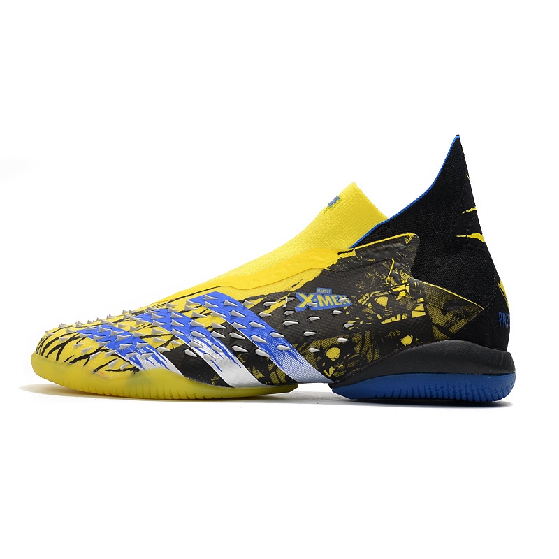 ▽New♕ Adidas fanatic knit MD รองเท้าฟุตบอลส้นแบน PREDATOR FREAK + IC รองเท้าฟุตบอล Futsal รองเท้าฟุตบอลในร่ม