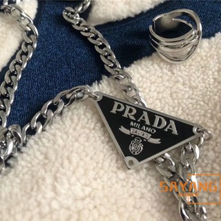 Prada สร้อยคอ จี้สเตนเลส ทรงสามเหลี่ยม