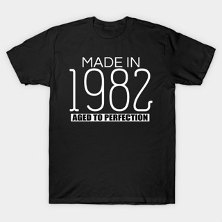 เสื้อยืด พิมพ์ลาย MADE IN 1982 AGED TO PERFECTION สําหรับผู้ชาย และผู้หญิง_03