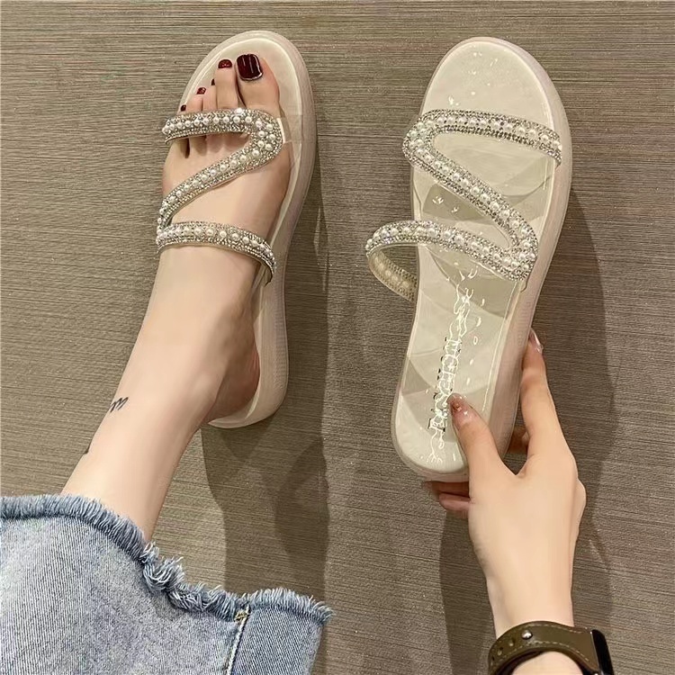รองเท้าแตะรัดส้นเท้า+รองเท้าแตะแบบสวม ทรงสวยประดับเพชร ใส่สบายเท้า มีสองแบบให้เลือกกันเลย TP334