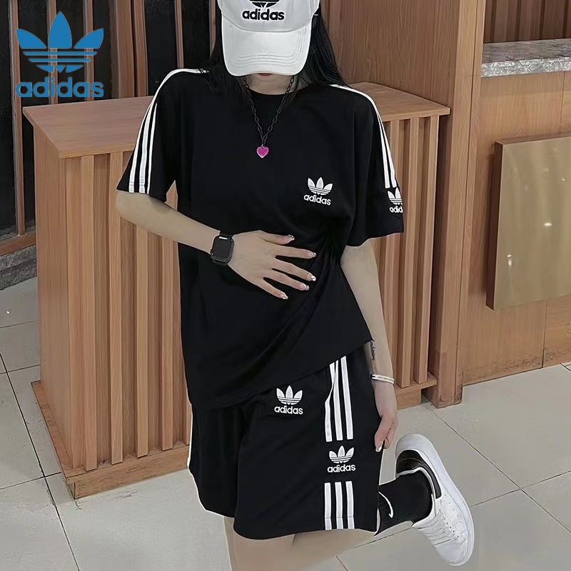 (เสื้อยืด + กางเกง) ปักโลโก้ Adidas เคาน์เตอร์ ของแท้ สไตล์คลาสสิก สองชิ้น สูท เสื้อเชิ้ต กางเกงขาสั้น คู่รัก เสื้อยืด สําหรับผู้ชาย / ผู้หญิง Unisex