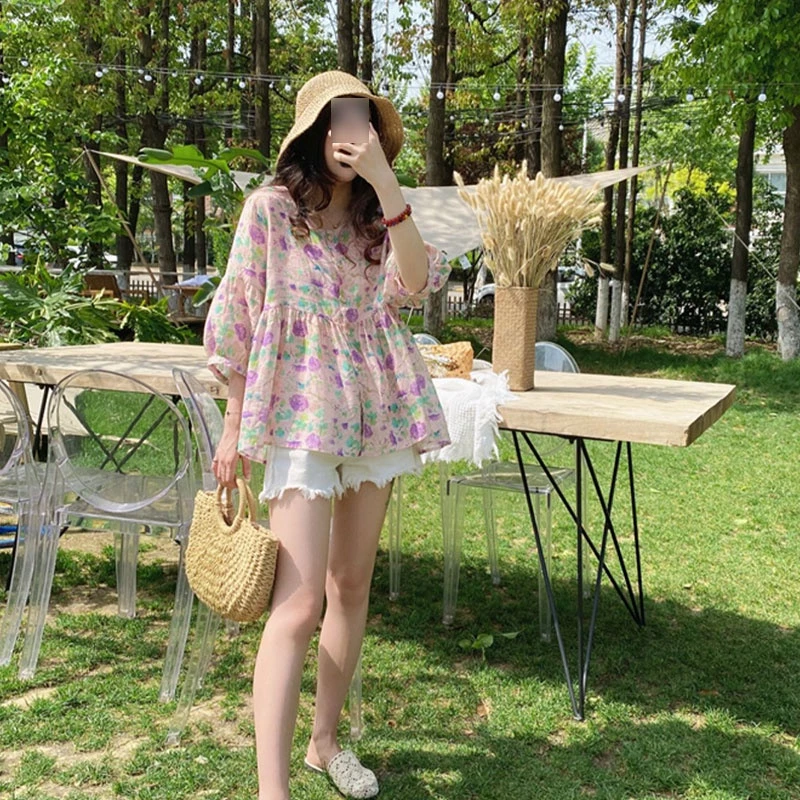 เสื้อครอปแขนสั้นลายดอกไม้ เสื้อตุ๊กตาแฟชั่นผู้หญิง thumbnail 3