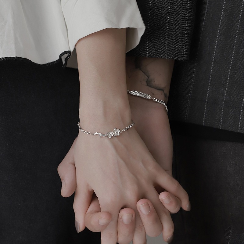 ลืมฉันไม่ใช่ดอกไม้จี้กําไลข้อมือเงินไทเทเนียมเหล็กผู้ชายผู้หญิงคู่แฟชั่นเครื่องประดับสร้อยข้อมือ