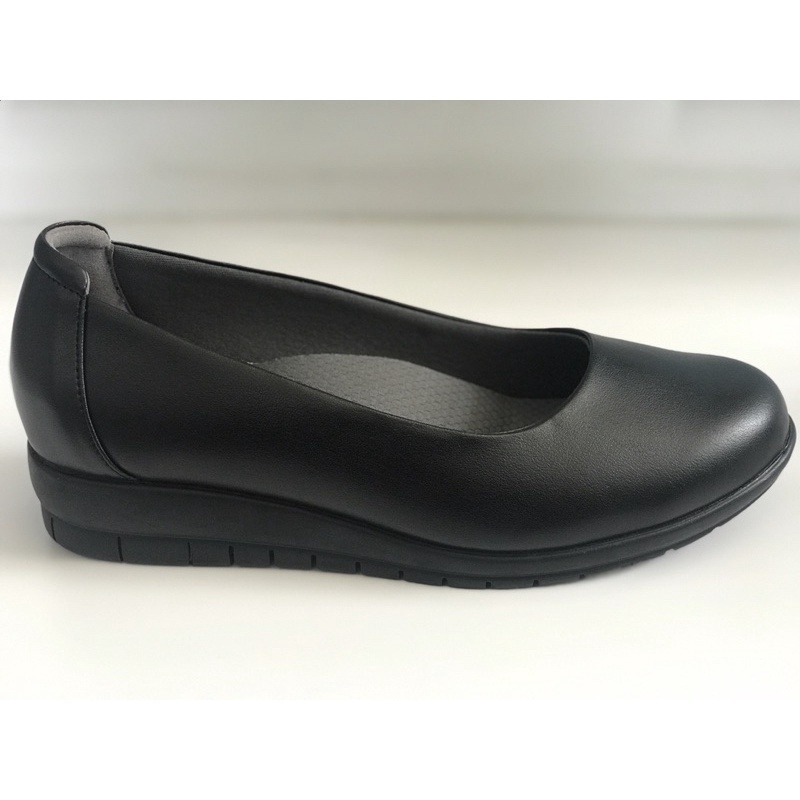 (SALE)รองเท้าคัชชูสีดำสุขภาพMedifeet