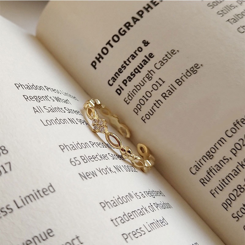 แหวนหมั้นแต่งงาน เหล็กไทเทเนียม รูปใบโคลเวอร์สี่แฉก ประดับเพชรคริสตัล สีเงิน สีทอง ปรับขนาดได้ เรียบง่าย สไตล์เกาหลี สําหรับผู้หญิง - รูปที่ 5