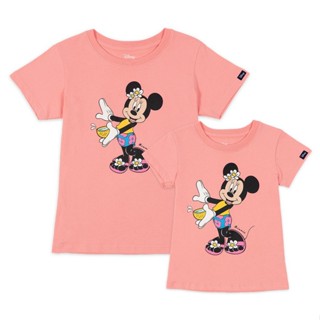 【2023】เสือยืดผู้ชาย เสื้อเชิ้ตแขนสั้น Disney Mickey Go Songkran Family T-Shirt - เสื้อยืดครอบครัวมิกกี้โกลายสงกรานต์ สิน