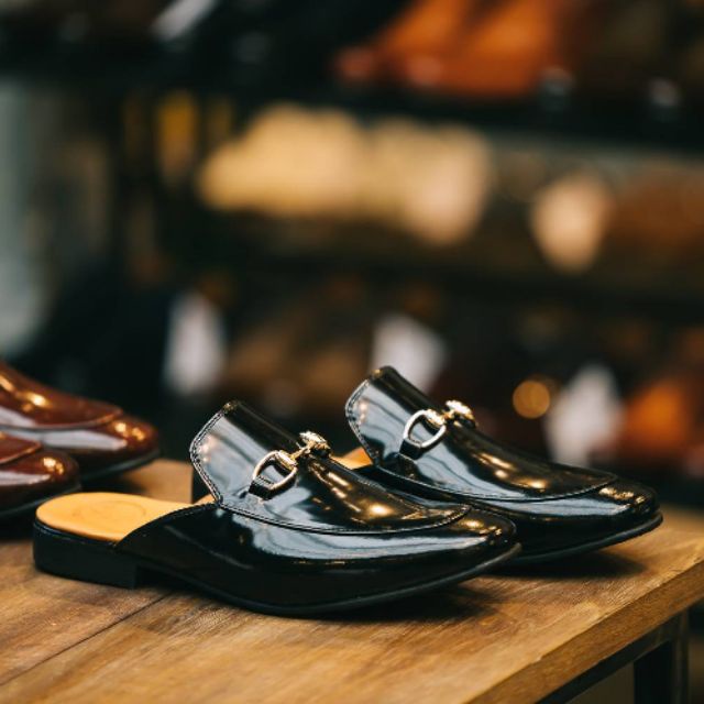 ▽New♕ [M12] Shoesshi รองเท้าผู้ชาย รองเท้าหนังแท้ Horsebit Loafer Slip On สีดำเงา