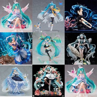 ตุ๊กตาฟิกเกอร์ Hatsune Miku Lucky Bag Mystery Box Cake Sweet Angel Girl สําหรับตกแต่งโต๊ะทํางาน