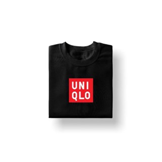 เสื้อยืด Uniqlo สําหรับผู้ชาย และผู้หญิง