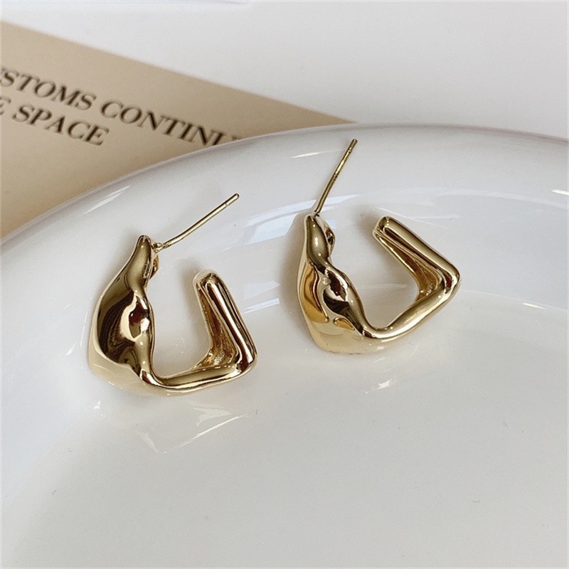 โลหะฝรั่งเศสสไตล์ที่เรียบง่ายสามเหลี่ยมต่างหูผิดปกติ925เข็มเงิน