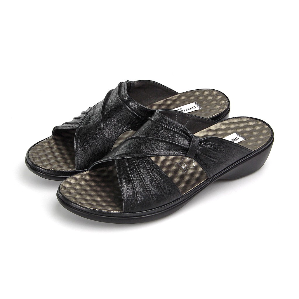 🔹ขายด่ว☀️Pierre Cardin รองเท้าผู้หญิง รองเท้าแตะ รองเท้าแตะเพื่อสุขภาพ นุ่มสบาย ผลิตจากหนังแท้ สีดำ รุ่น 23SS294