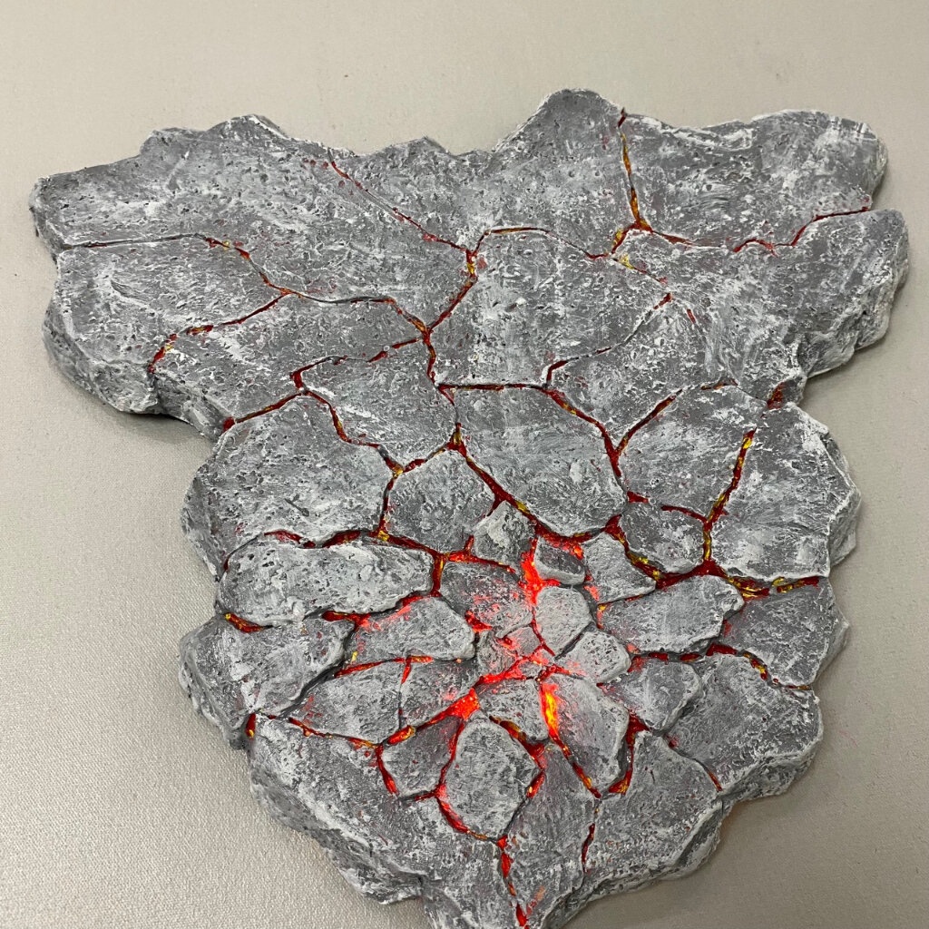 GK001ฉากพื้นหิน (มีไฟ) ไดโมราม่า ฐานวางโมเดล ฟิกเกอร์ งานฉาก งานเรซิ่น GK Resin Diorama ground Model