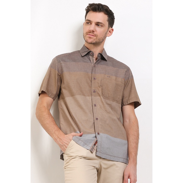 เสื้อเชิ้ตผู้ชาย KEMEJA Cardinal E1442P03E