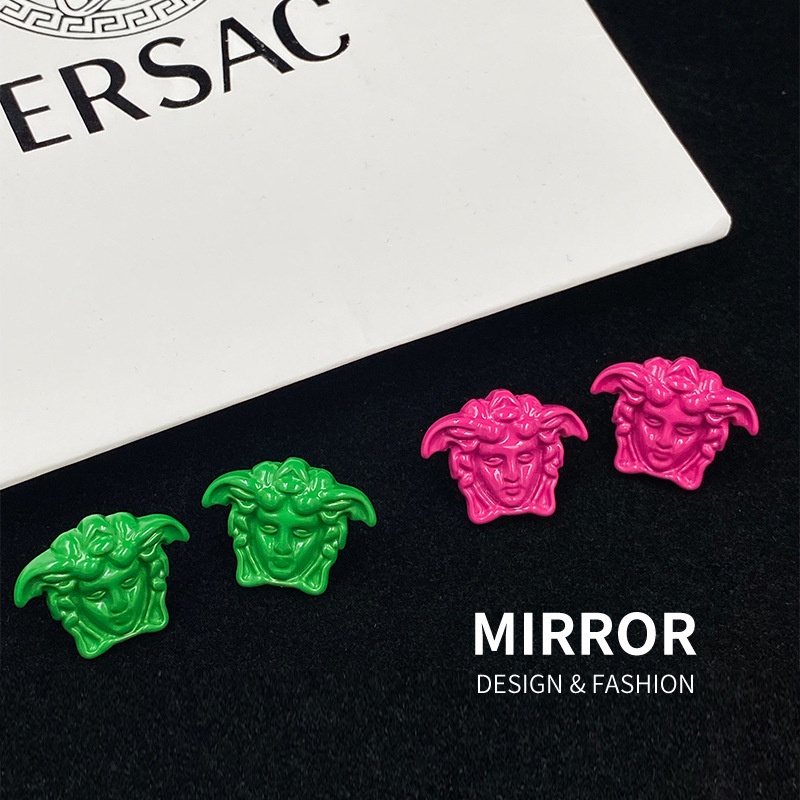 Versace Medusa หัวหูสตั๊ดหญิง/เหล็กไทเทเนียมหูสตั๊ดและสไตล์ย้อนยุคหูสตั๊ดหญิง 1213