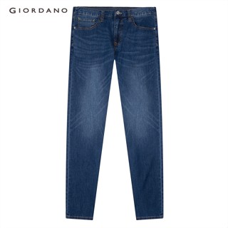 GIORDANO กางเกงยีนส์ผู้ชาย Mens Regular Tapered Fit Jeans 01113013