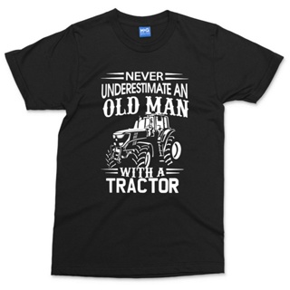 เสื้อยืดแขนสั้นเสื้อยืด พิมพ์ลาย Tractor Old Man Trac Farmer Gift Grandad Dad Fathers Day สําหรับผู้ชายS-5XL