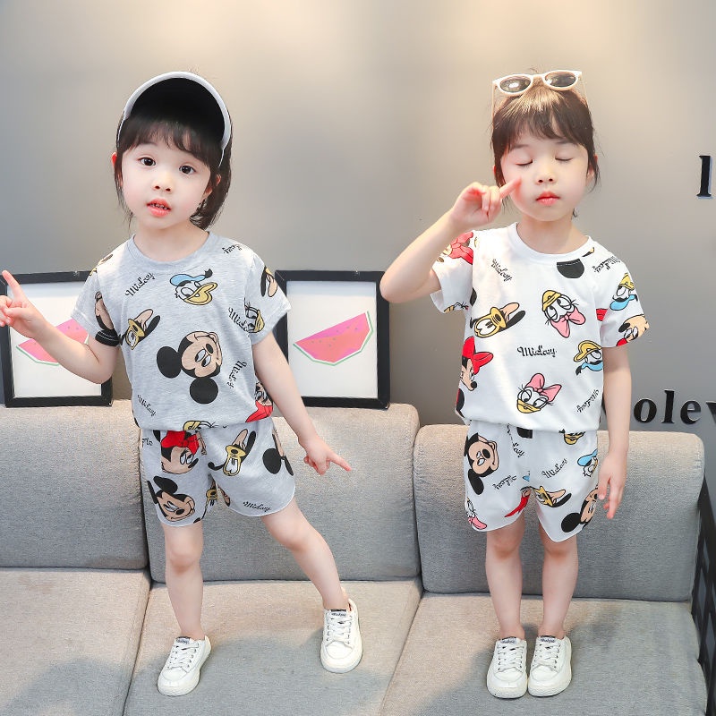[ML] ชุดกีฬา เสื้อยืดแขนสั้น พิมพ์ลายการ์ตูน กางเกงขาสั้น 90-150 ซม. 2 ปี 1 สไตล์ตะวันตก 2 ชิ้น 3 4