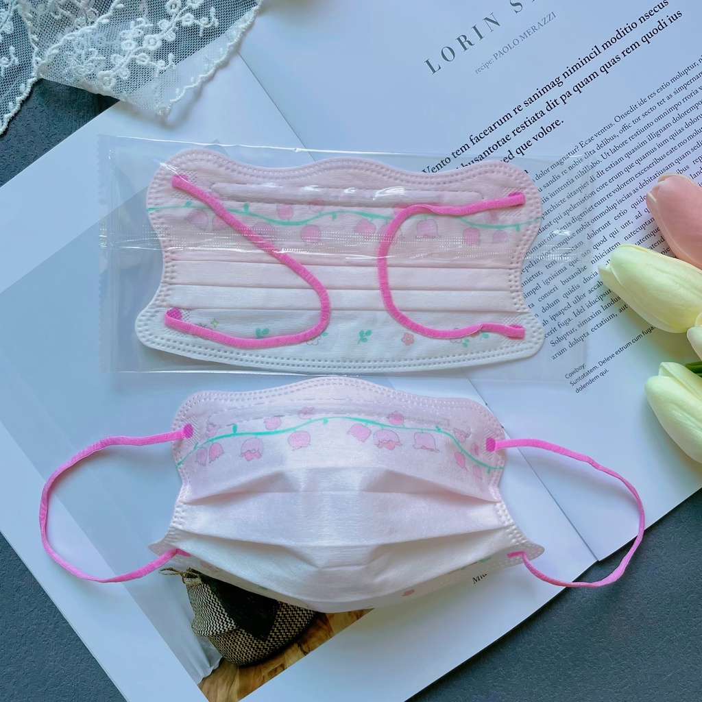 กําลังมา. Sky mask cloud ️ รุ่นใหม่ แต่งตัวตามความเหมาะสม พร้อมส่ง หน้ากาก ลายดอกทิวลิป เชอร์รี่