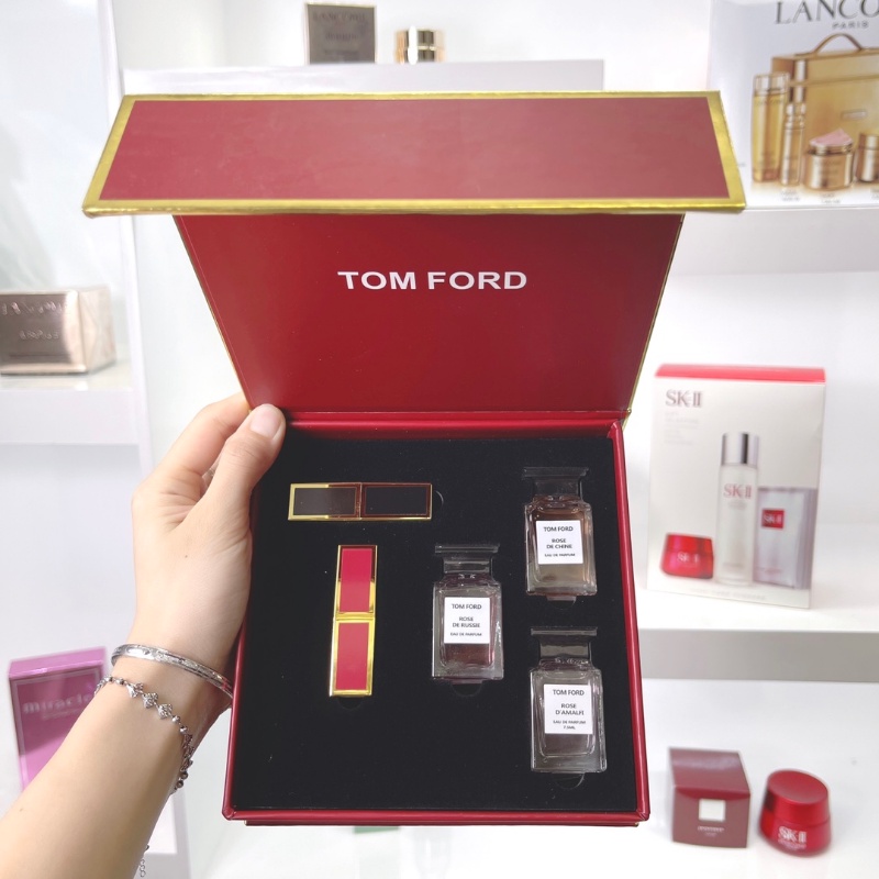 Tf Tom Ford China Red Rose ถุงของขวัญ สําหรับใส่น้ําหอม 5 ชิ้น | Shopee  Thailand