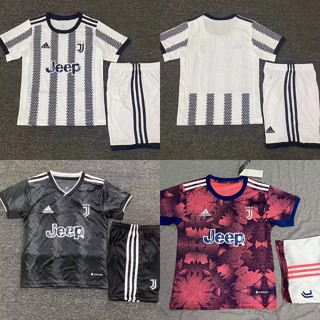 เสื้อกีฬาแขนสั้น ลายทีมชาติฟุตบอล Juventus Second HOME%Away&amp;3RD สีแดง และกางเกงขาสั้น ไซซ์ 16-28 สําหรับเด็กผู้ชาย และผู้หญิง 2223