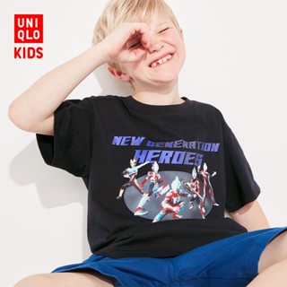 Uniqlo เสื้อผ้าเด็ก / เด็กผู้ชาย / เด็กผู้หญิง (UT) เสื้อยืด พิมพ์ลาย Ultraman (อุลตร้าแมน แขนสั้น)