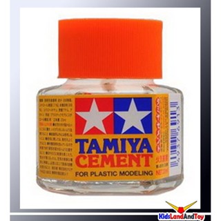 (เหลือ1ชิ้น) 87012 tamiya cement 20 ml (ขวดเหลี่ยม)