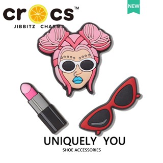 Jibbitz crocs charms หัวเข็มขัดรองเท้า อุปกรณ์เสริมรองเท้าเด็กผู้หญิงสุดเท่ ซีรีส์รองเท้าน่ารัก ดอกไม้ DIY เครื่องประดับหัวเข็มขัด