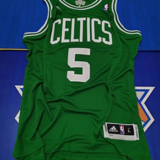 ลดกระหน่ํา ขายดี ตุ๊กตาตาข่าย สไตล์คลาสสิก เสื้อกีฬาแขนสั้น ลายทีม NBA 5 Celtics สีเขียว สไตล์เรโทร สําหรับผู้ชาย และผู้หญิง 816779