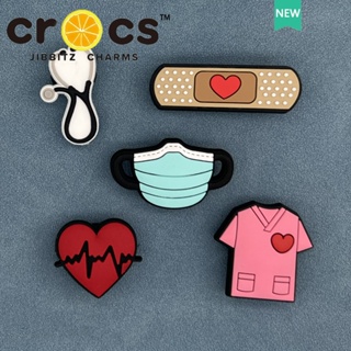 Jibbitz crocs หัวเข็มขัดรองเท้า อุปกรณ์เสริมรองเท้า ลายการ์ตูน ชุดพยาบาล ชุดสนุก DIY หัวเข็มขัดตกแต่ง