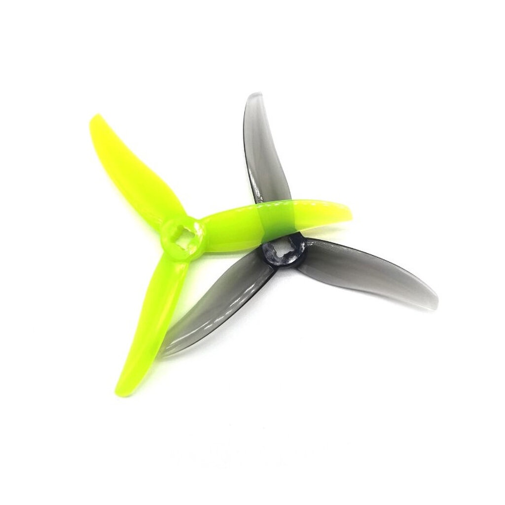 3.5-G3 Gemfan 3525 Hurricane 3-Blade Propeller w/ M5 Adapters (Set of 4) - 1.5mm 1ชุด มี 4ใบ ใบพัด fpv racing drone ใ...