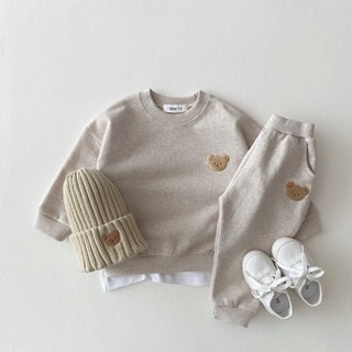 พร้อมส่ง ชุดเสื้อกันหนาวลําลอง คอกลม ปักลายหมีน่ารัก กางเกงขายาว ทรงหลวม หลากสี สไตล์เกาหลี สําหรับเด็ก