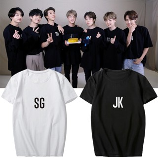 [S-5XL] BTS SUGA JUNGKOOK ครบรอบ 7 ปีเดียวกันผ้าฝ้ายแขนสั้นเสื้อยืดสไตล์เกาหลีผู้ชายและผู้หญิงขนาดพิเศษรอบคอเสื้อแขนสั้น