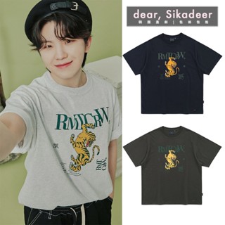 Li Zhixun Woozi ROMANTIC CROWN เสื้อยืดแขนสั้น พิมพ์ลายตัวอักษรเสือ