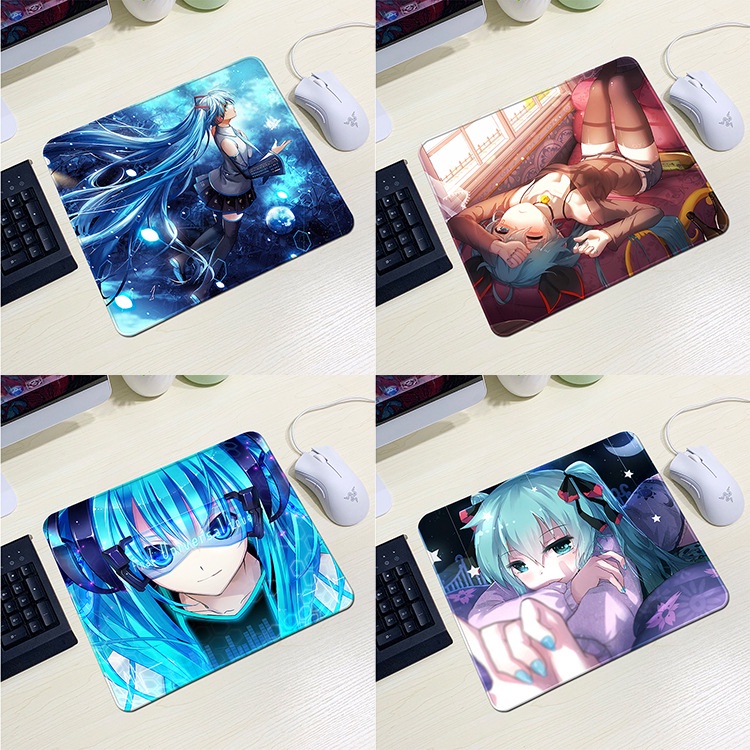 Hatsune Miku แผ่นรองเมาส์ แบบหนา ลายการ์ตูนอนิเมะน่ารัก สองมิติ ขนาดเล็ก 26X21