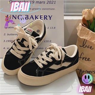 IBAII.  ใหม่รองเท้าขนมปังหนังนิ่มรองเท้าสเก็ตบอร์ดย้อนยุคเวอร์ชั่นเกาหลีรองเท้าผ้าใบหัวใหญ่ทุกการแข่งขัน