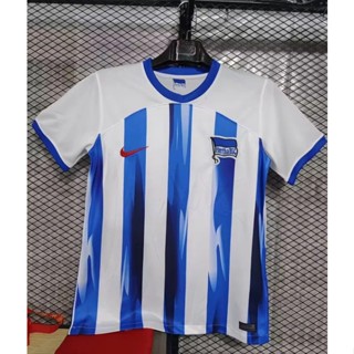 เสื้อกีฬาแขนสั้น ลายทีมชาติฟุตบอล Berlin Hertha 2324 ชุดเหย้า คุณภาพสูง